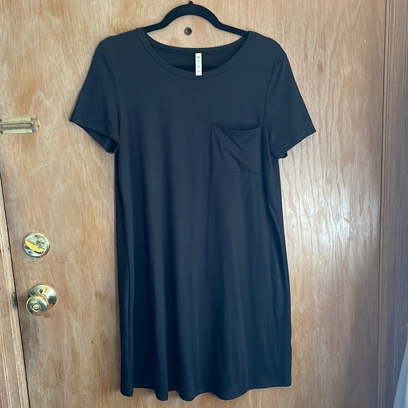 Super Soft Black Dress with Pocket - Picture 1 of 3